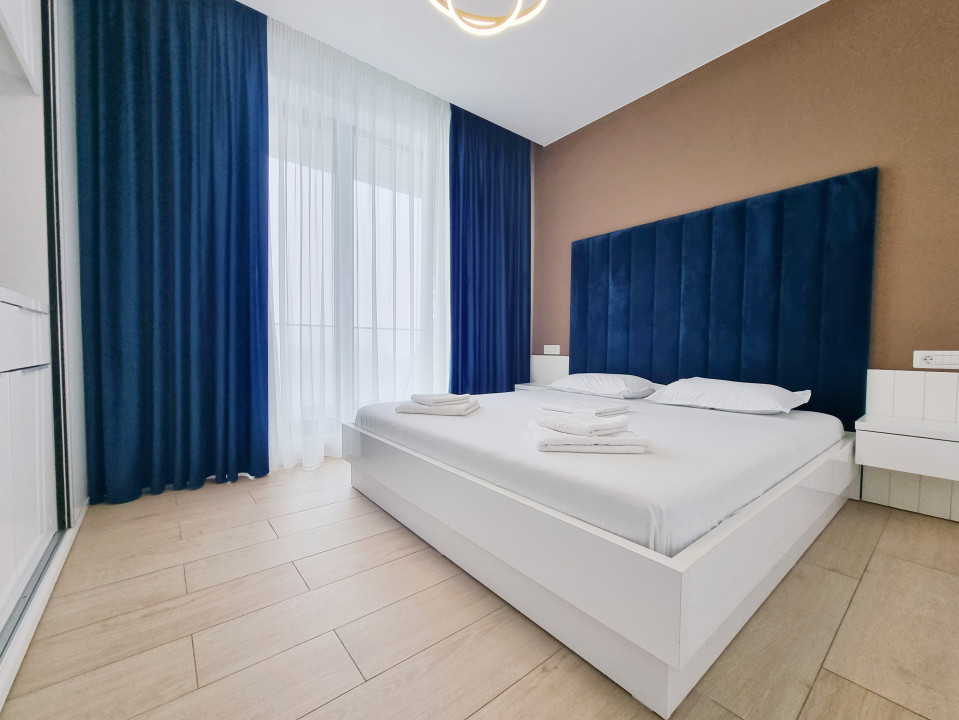 Apartament cu vedere generoas catre lac in complex LakeOn