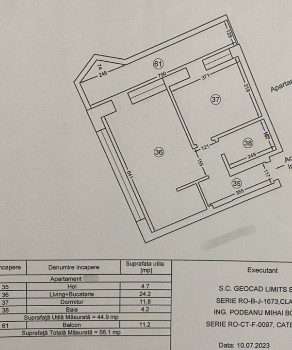 Apartament cu vedere generoas catre lac in complex LakeOn