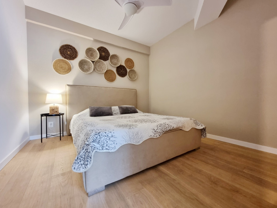 Studio cochet cu vedere la mare, langa nisip