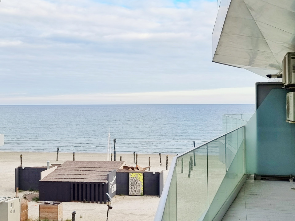Apartament cu vedere la mare in reidenta pe plaja