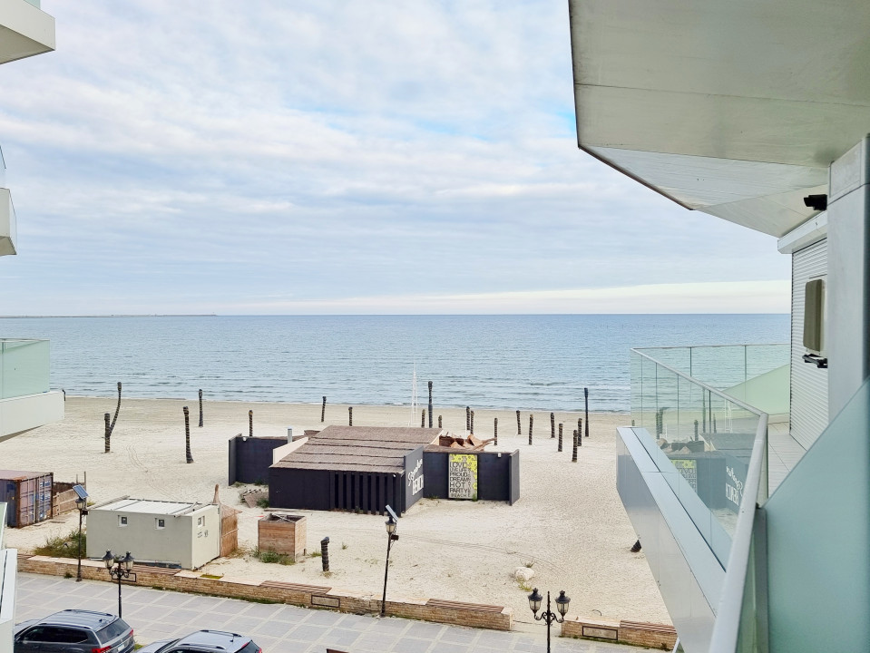Apartament cu vedere la mare in reidenta pe plaja