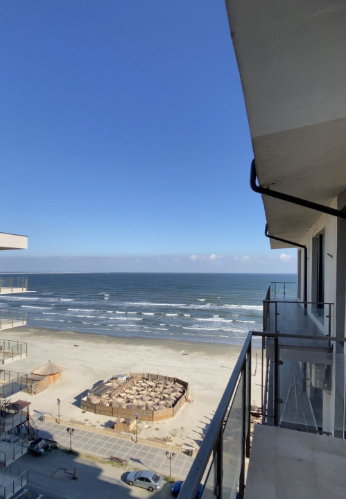 Vedere generoasa la mare, la doi pasi de nisip