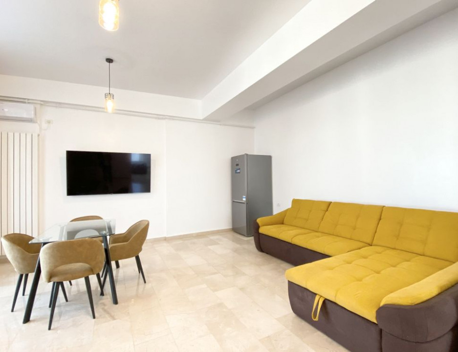 Vedere generoasa la mare, la doi pasi de nisip