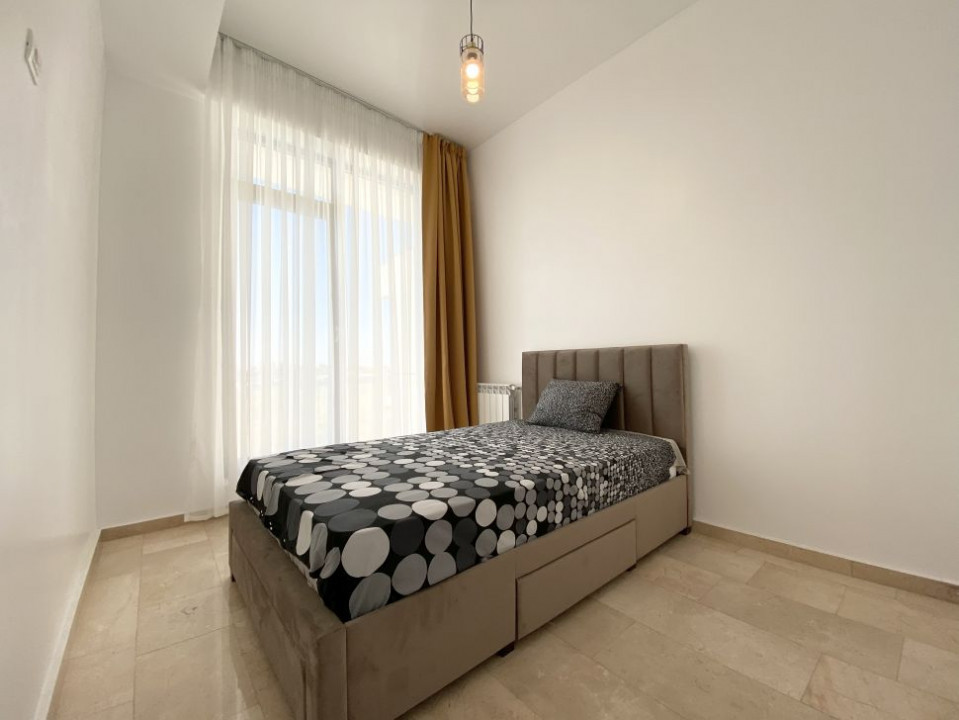 Vedere generoasa la mare, la doi pasi de nisip