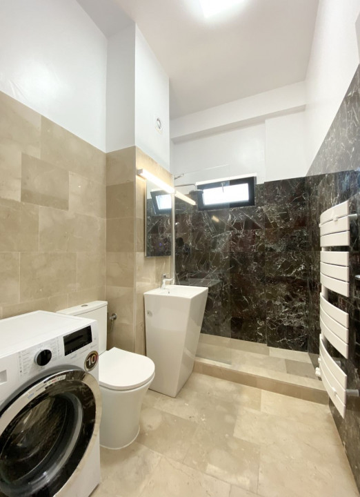 Vedere generoasa la mare, la doi pasi de nisip