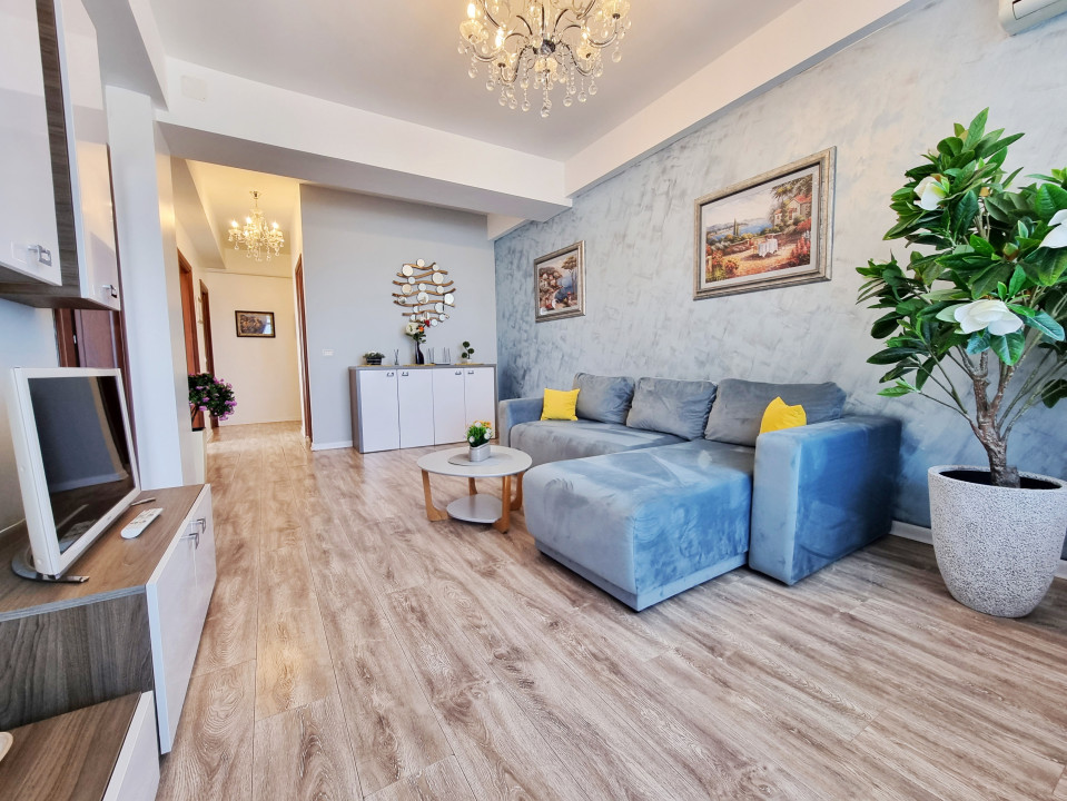 Apartament cu priveliste frontala la mare in zona Cluburilor