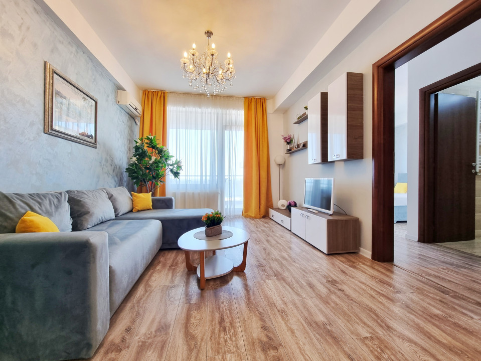 Apartament cu priveliste frontala la mare in zona Cluburilor