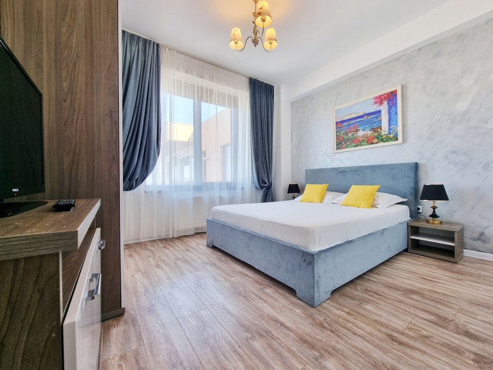 Apartament cu priveliste frontala la mare in zona Cluburilor