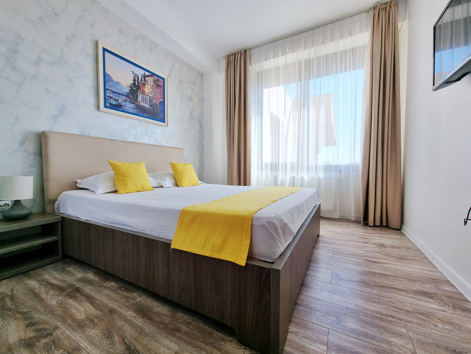 Apartament cu priveliste frontala la mare in zona Cluburilor