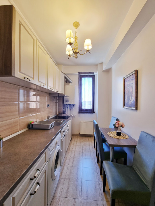 Apartament cu priveliste frontala la mare in zona Cluburilor