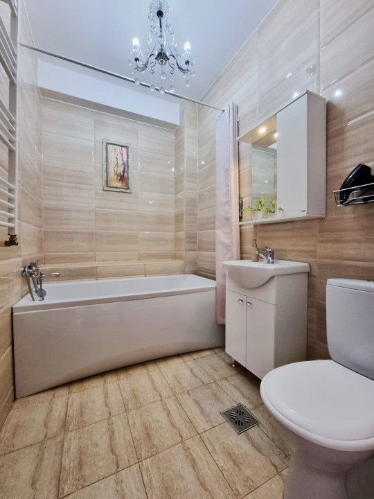 Apartament cu priveliste frontala la mare in zona Cluburilor