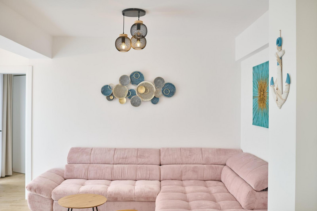 Apartamente cu vedere frontala la mare si parcare subterana in Alezzi Infinitty