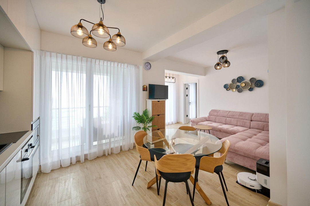 Apartamente cu vedere frontala la mare si parcare subterana in Alezzi Infinitty