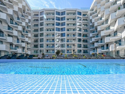 Apartamente cu vedere frontala la mare si parcare subterana in Alezzi Infinitty