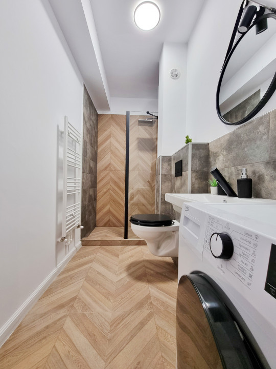 Apartament amenajat special cu parcare acoperita si priveliste catre apa