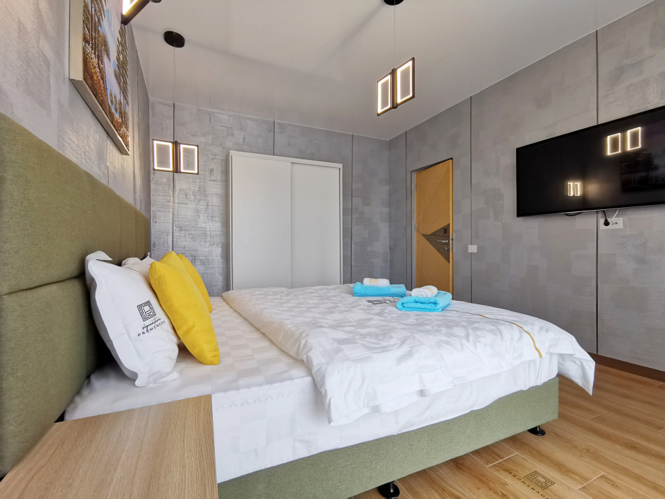 Vedere la mare in primul rand la promenada