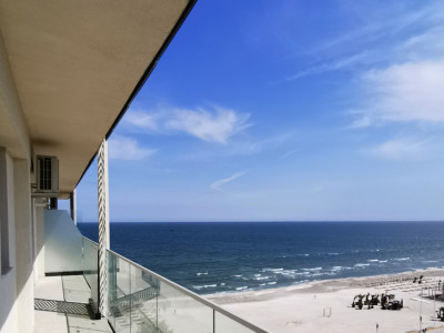 Vedere la mare in primul rand la promenada