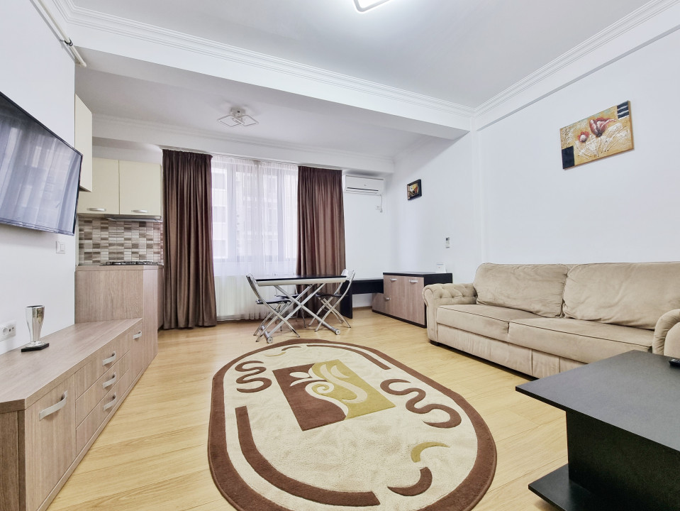 Apartament cu parcare privata si vedere catre lac in centrul statiunii