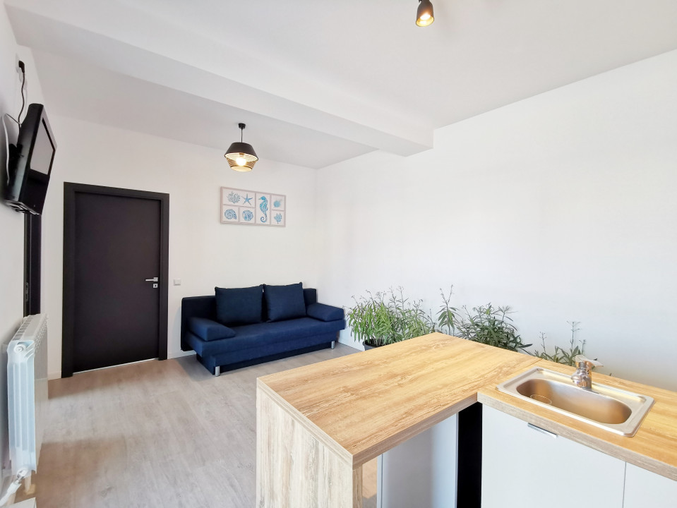 Penthouse cu terasa generoasa, aproape de plaja