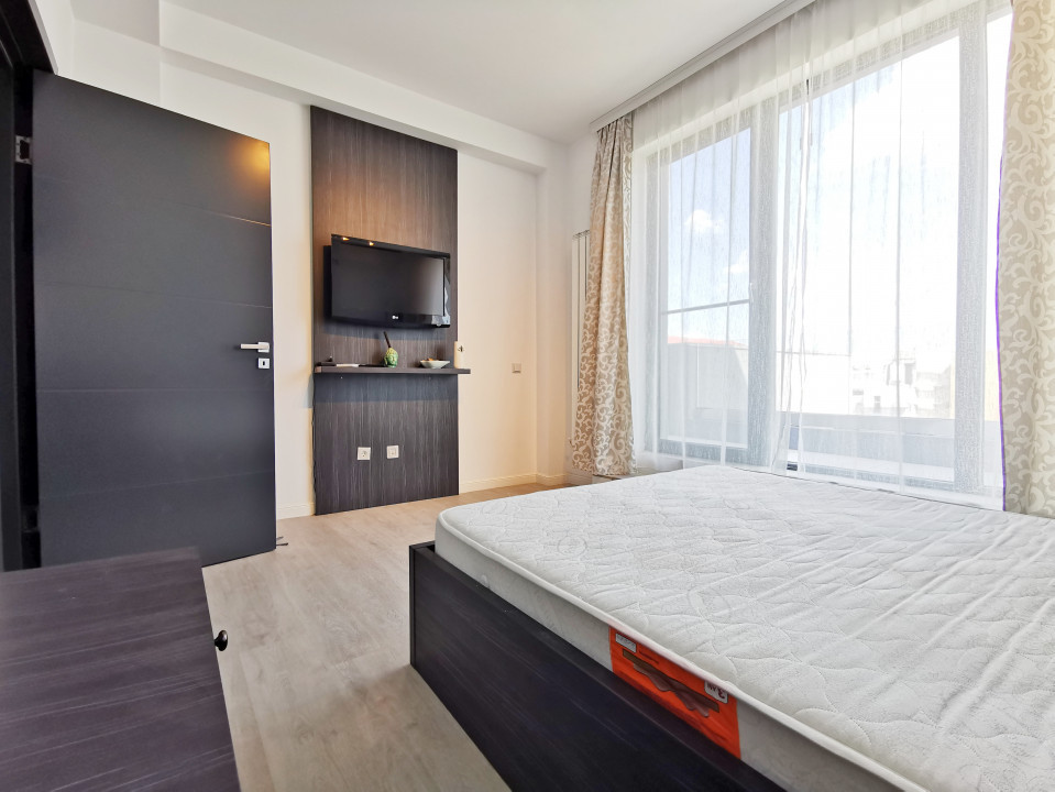 Penthouse cu terasa generoasa, aproape de plaja