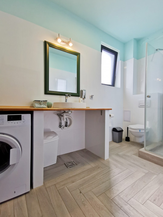 Penthouse cu terasa generoasa, aproape de plaja