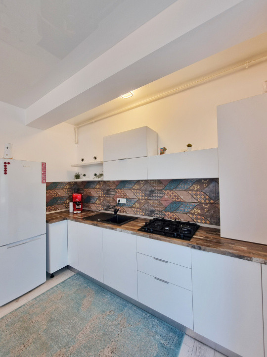 Penthouse cu terasa generoasa si parcare privata aproape de plaja