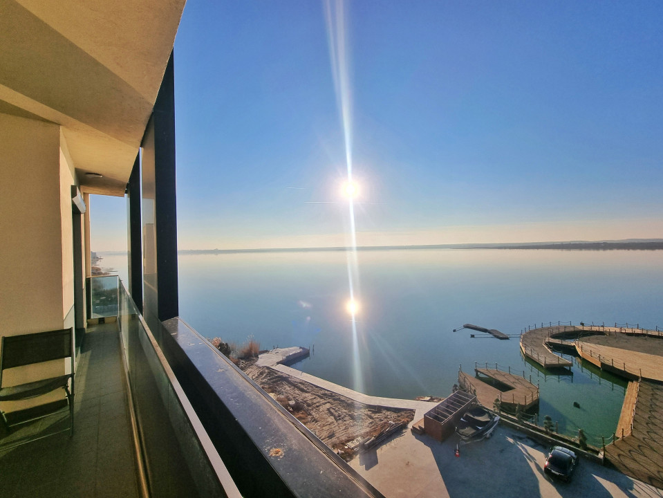 Priveliste de vis in rezidenta speciala pe lac