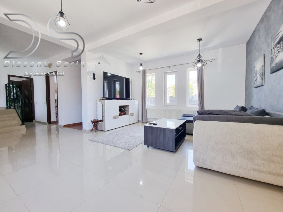 Vilă P+1, cu 3 dormitoare si teren 260mp, la intrare in Valul lui Traian