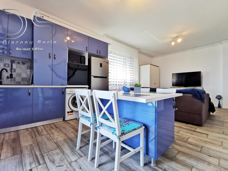 Apartament cu vedere la mare si loc de parcare in Faleza Nord