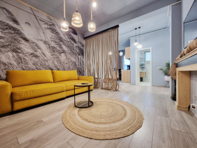 Penthouse cu parcare privata aproape de plaja