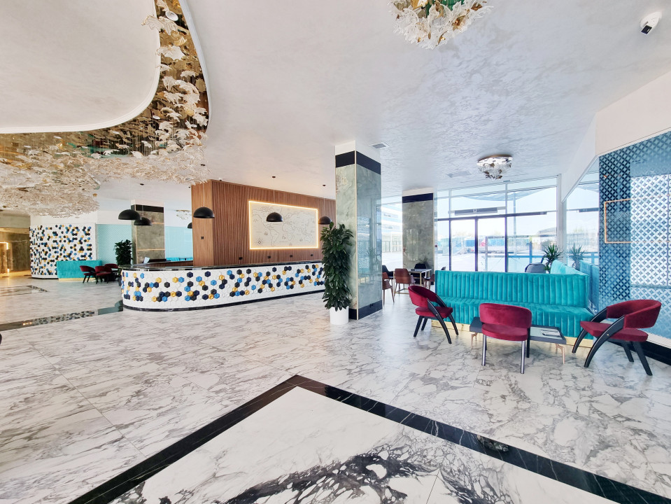 Rezidenta cu priveliste la mare in Titanic White Resort