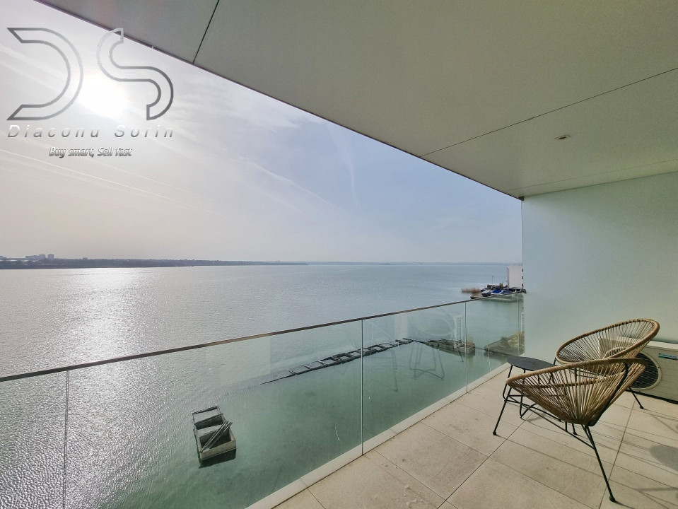 Interior minimalist, priveliste maximalista