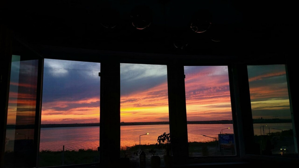 Apartament ultramodern cu vedere frontala spre lac | Închiriere pe termen lung