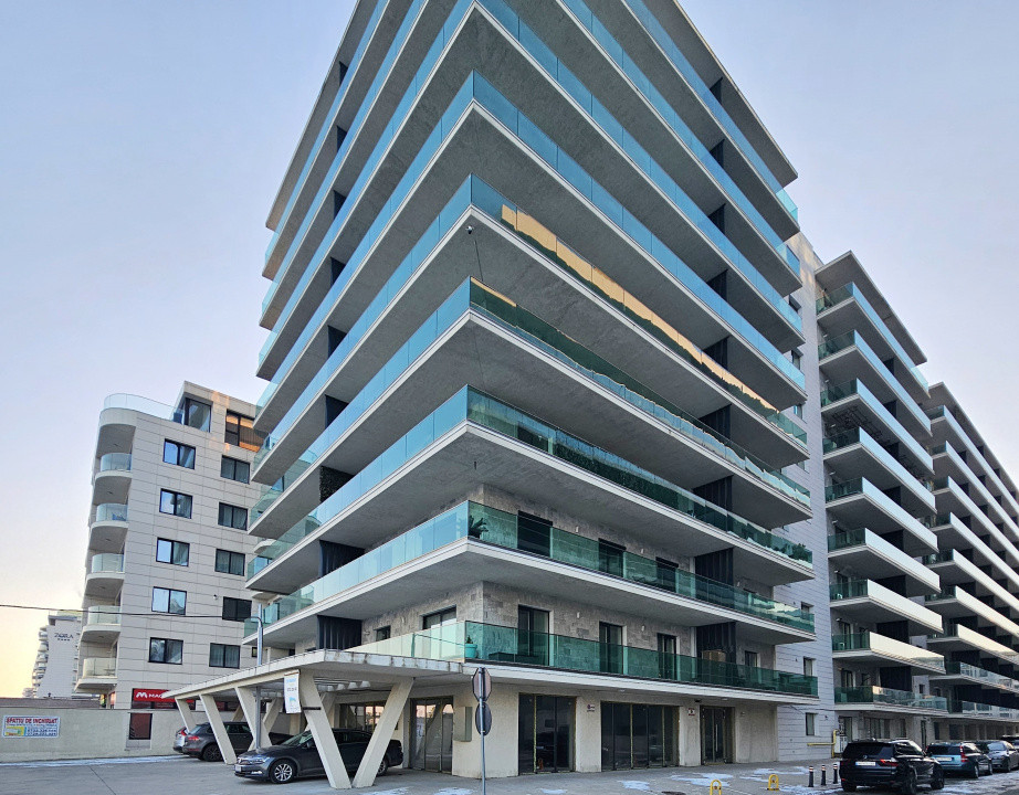 Vedere la mare in primul rand la promenada