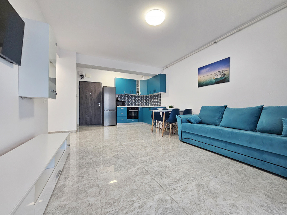 Vedere la mare in primul rand la promenada