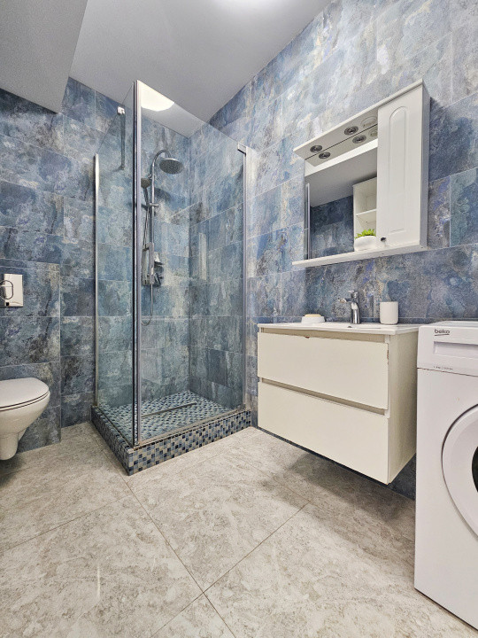 Vedere la mare in primul rand la promenada